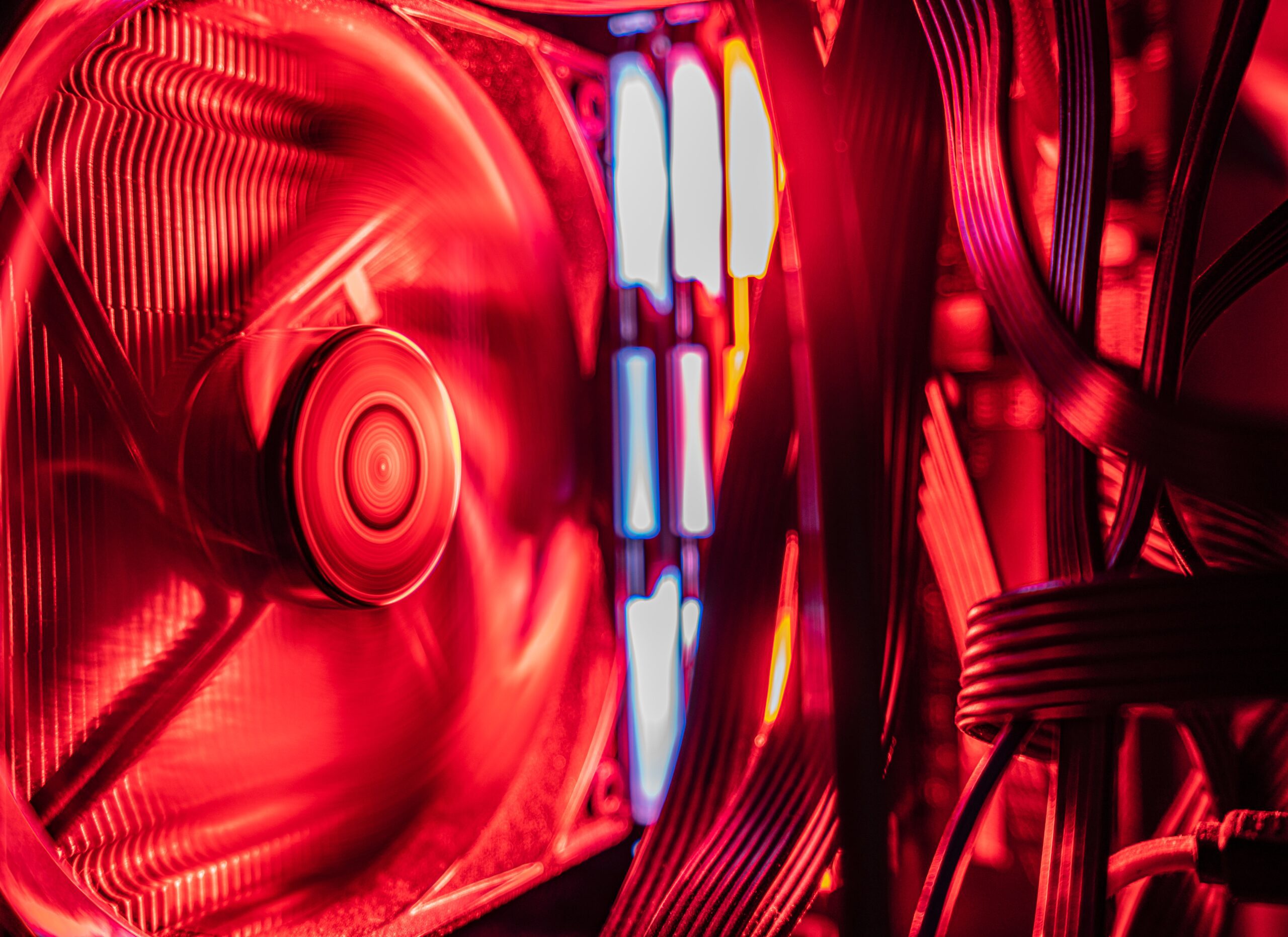 spinning fan image that has a filtered red hue  on Minnesota Computer Geek Web Page